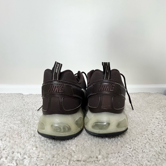 Nike Air Max 180+ II SL Dark Brown Athletic Shoes
Size: 11.5